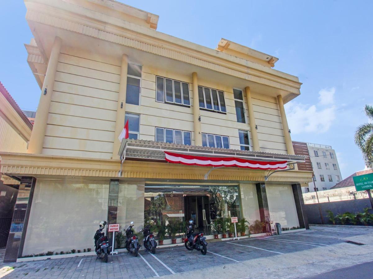 Oyo 91617 Hotel Mutiara Lombok Exterior photo