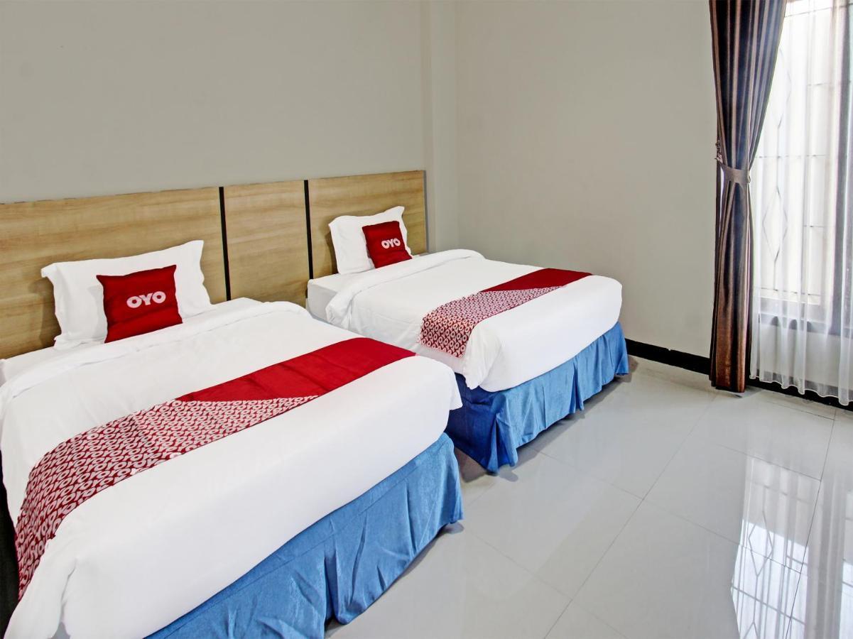 Oyo 91617 Hotel Mutiara Lombok Exterior photo